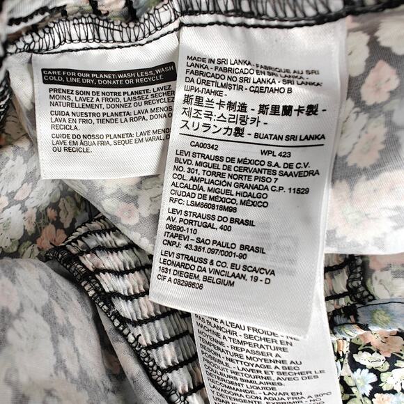 Levi’s Floral Crop Top Puff Sleeve Smocked Blouse Black Multicolor Size M NEW - Picture 7 of 8